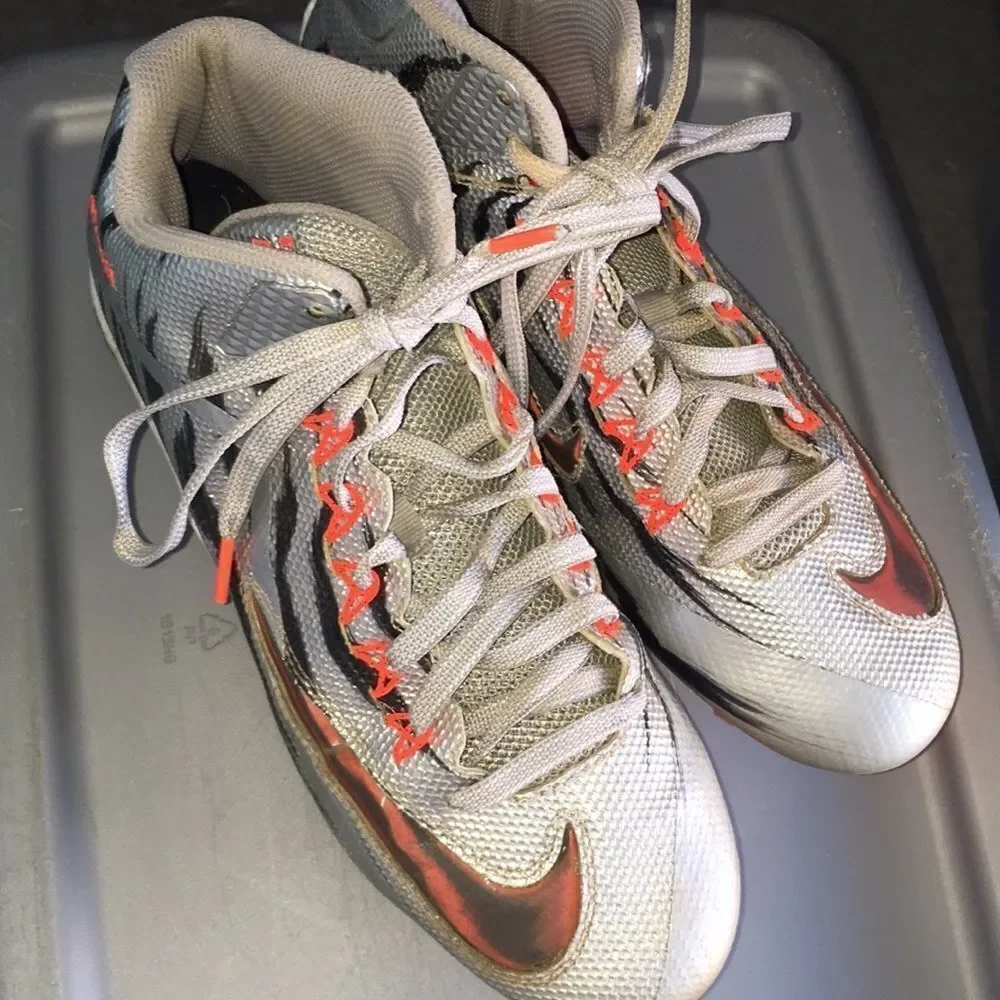 Rare Nike Hitop Alpha Soccer Futbol Cleats shoes